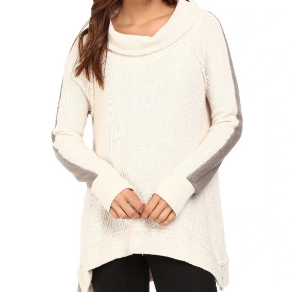 Free People- Oversized Cowl Neck Sweater- XS